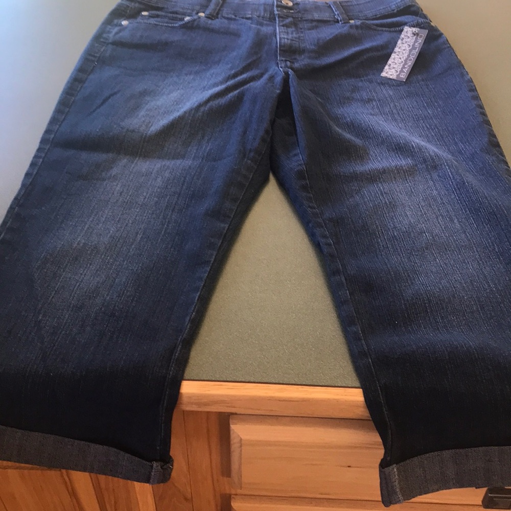 Brand new size 10 denim capris